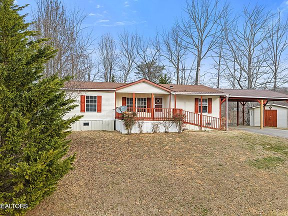 3rd image of 209 Harolds Ln