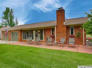 106 Woodbury St, Athens, AL 35611