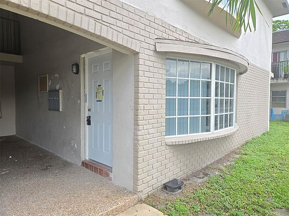 3rd image of 5208 NW 18th Court #2K