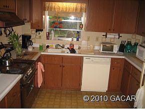 3rd image of 3321 NW 25th Ave