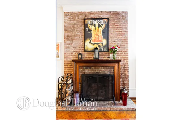 Sold by Douglas Elliman | media 2