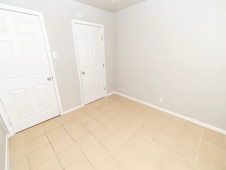 115 Dafoste Ave — Photo 11
