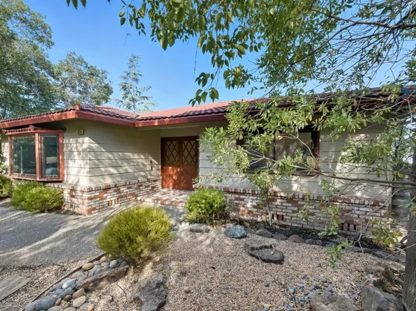 629 California Way, Redwood City, CA 94062