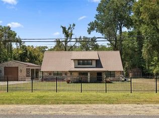 2026 Airbase Rd, Alexandria, LA 71303