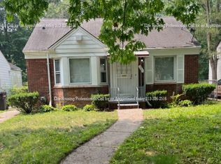 18447 Fielding St, Detroit, MI 48219