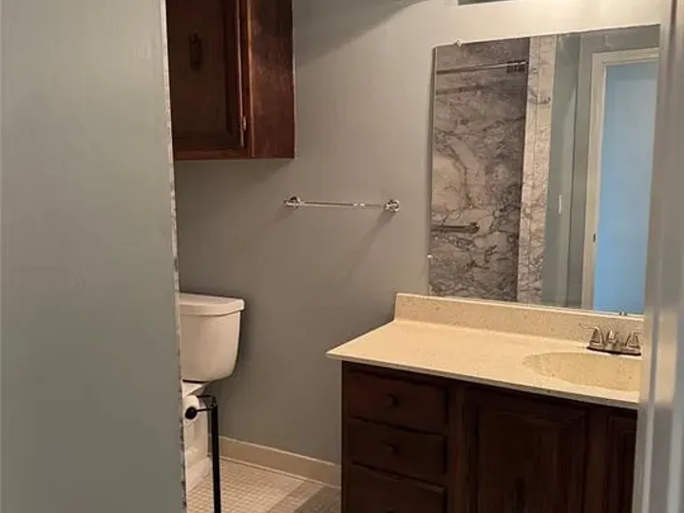 706 Sunset Ln — Photo 10