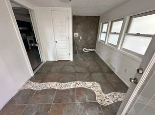 917 S Division St, Traverse City, MI 49684