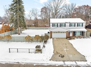 22948 & 22960 Leewin St, Detroit, MI 48219