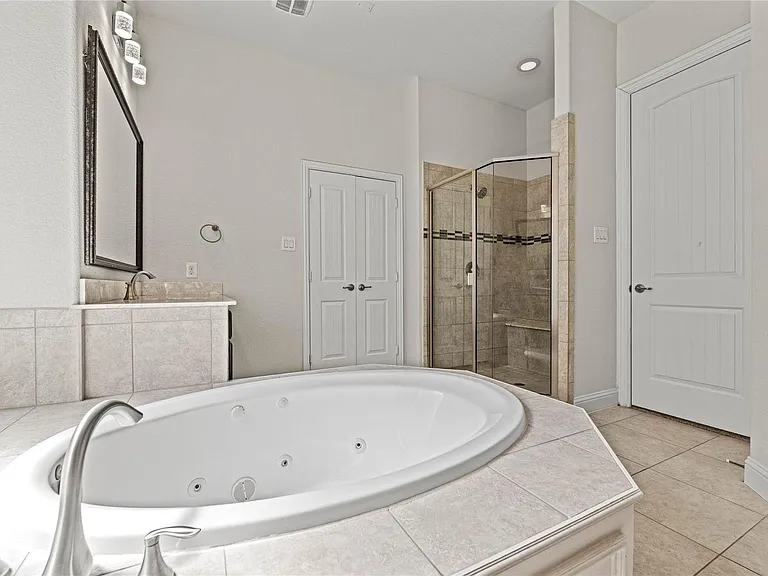 765 Philmont Rd — Photo 20