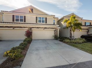 572 53rd Ave N, Saint Petersburg, FL 33703