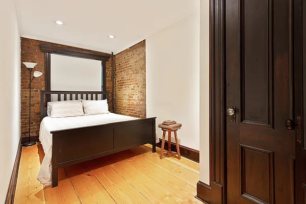 Sold by Corcoran | media 11