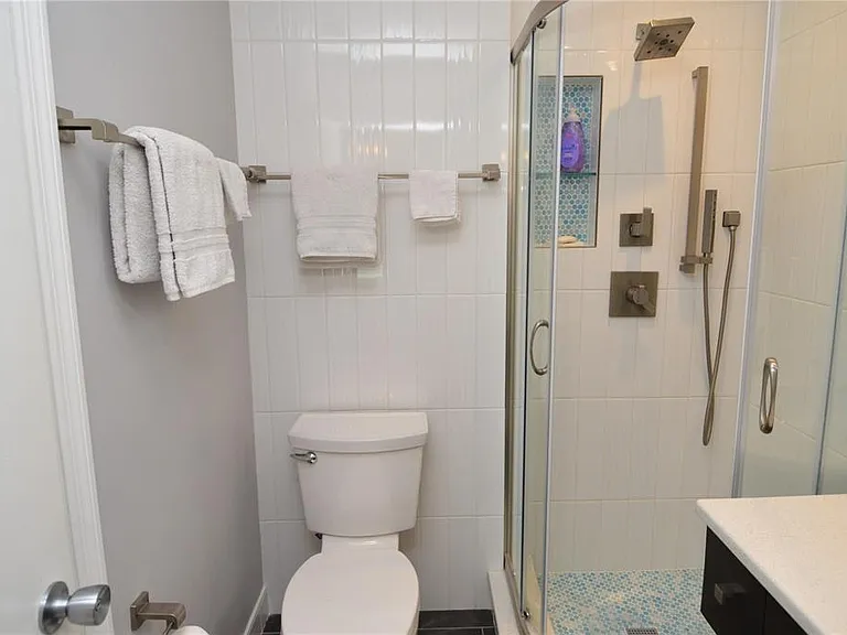 5245 Coquina Key Dr SE #D — Photo 32