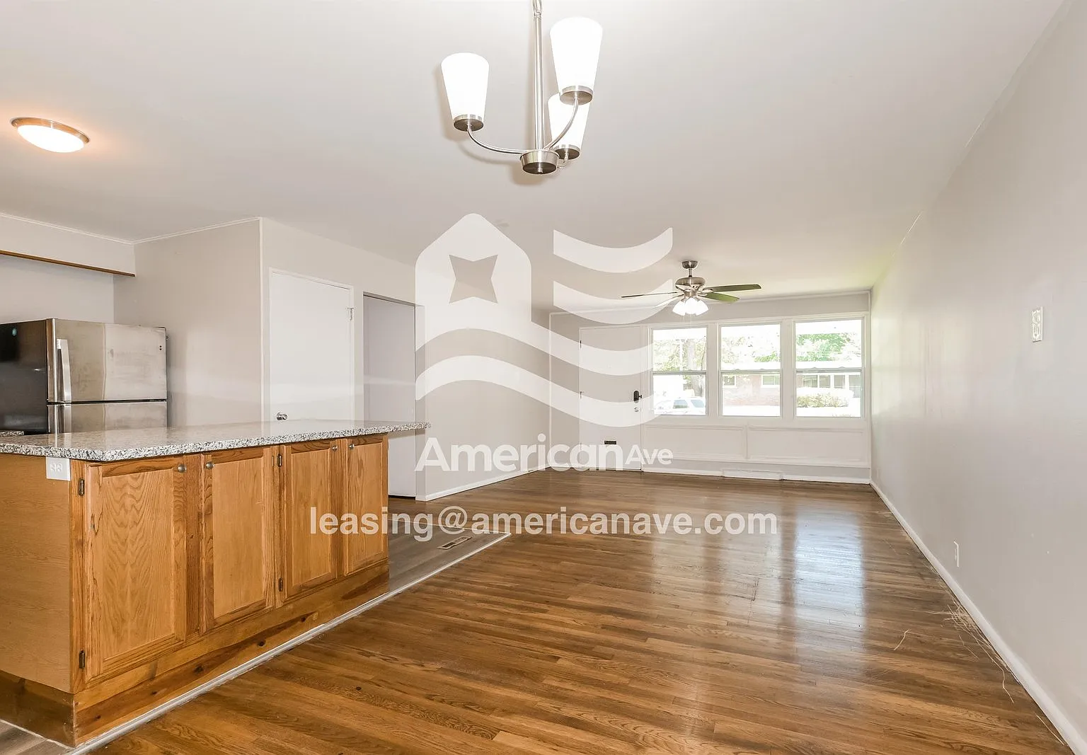 3 bed, 1.5 bath, 1092 sqft, $1,575 — Photo 4