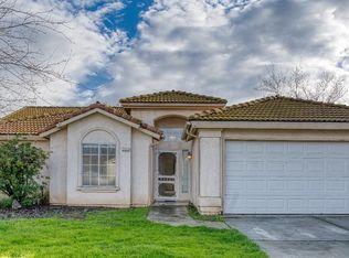 3523 W Cambridge Ave, Fresno, CA 93722