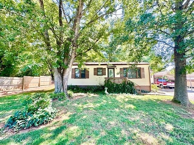 1st image of 2814 Glenview Dr