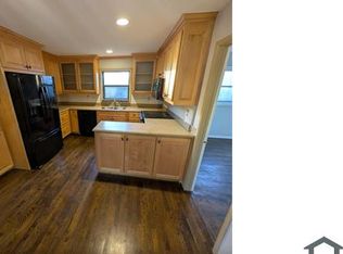 571 Village Ln, Jonesboro, GA 30236