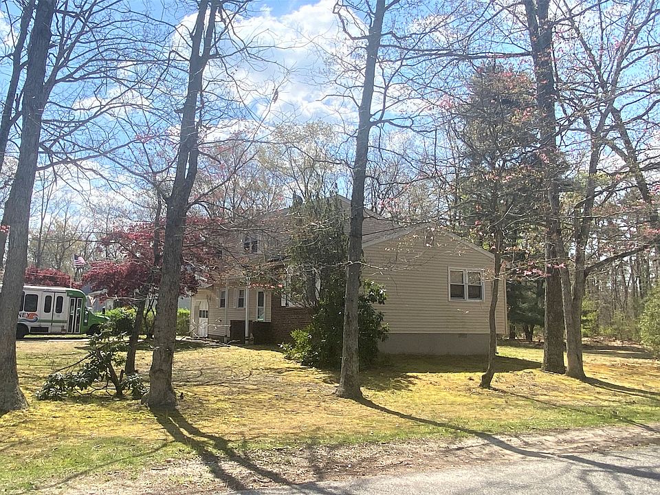 2nd image of 501 Dogwood Ave