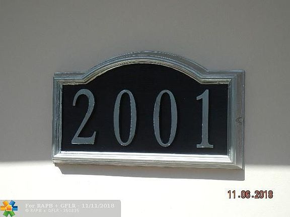 5th image of 2001 Coral Reef Dr