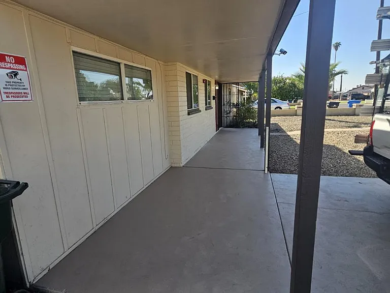 4619 E Almeria Rd — Photo 4