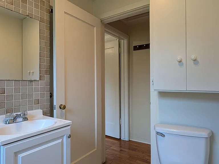 2064 Washington St — Photo 14