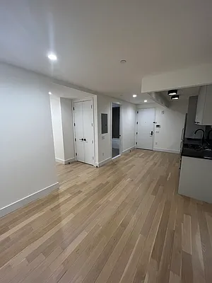 Rented by Dalan Rentals | media 7