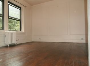 122 Caryl Ave APT 3, Yonkers, NY 10705