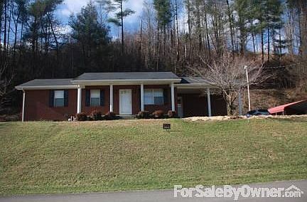 1st image of 483 Edgewood Dr