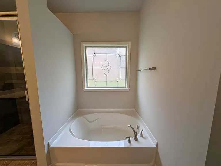 207 Blackwood Dr NW — Photo 32