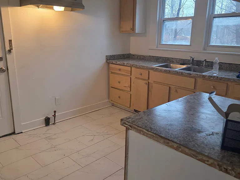 7500 Hanover St #7502 — Photo 6