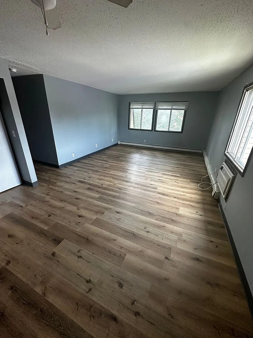 Southern Park Apartments — Photo 4