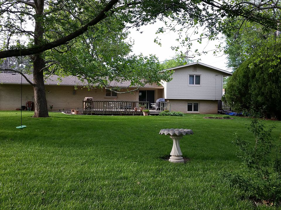 2nd image of 203 W 28th Ave