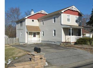 901 Pomona Rd, Cinnaminson, NJ 08077