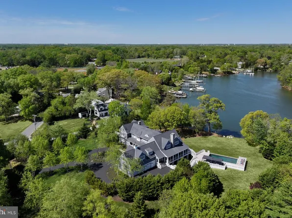 3285 Harness Creek Rd, Annapolis, MD 21403