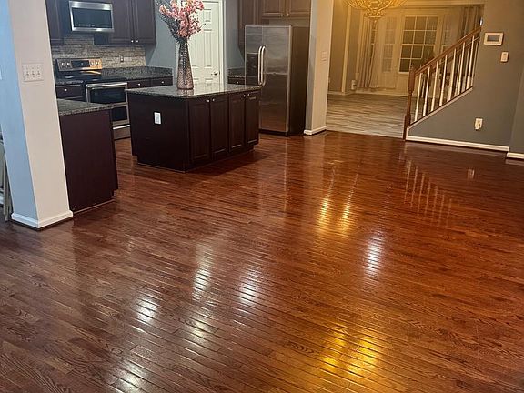5th image of 2135 Congresbury Pl