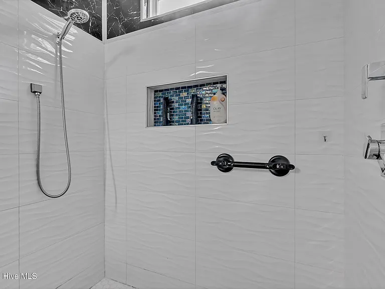 8708 Plantation Dr — Photo 21