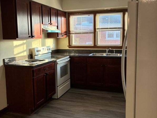 1950 Parkside Dr #3D