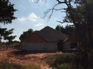 12040 Maple Ridge Ln, Guthrie, OK 73044