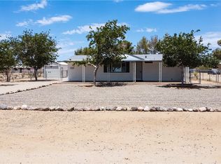 7053 W Chino Dr, Golden Valley, AZ 86413