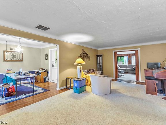 4th image of 21757 Mastick Rd