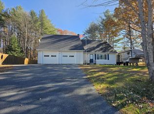 9 Sandy Ln, Skowhegan, ME 04976