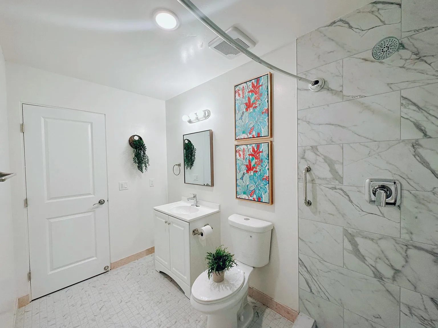 3 bed, 1880 sqft, $3,195 — Photo 4