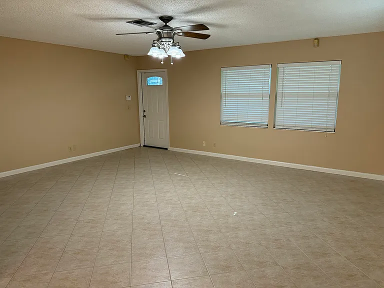 9129 W Highland Pines Blvd — Photo 22