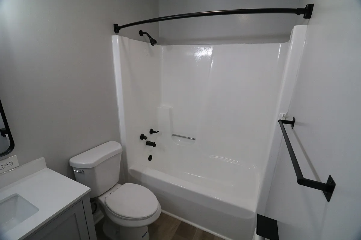 Building Photo - 1842 Rock Cliff Dr #2D