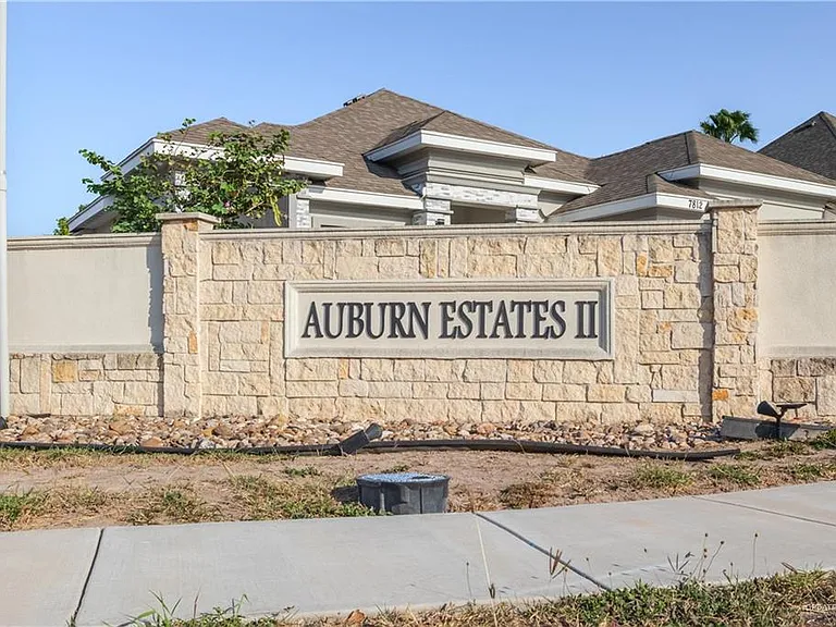2629 Warbler Ave — Photo 2