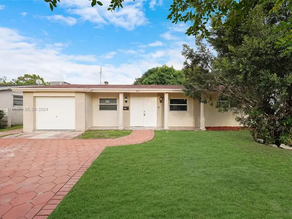 2341 Sabal Palm Dr, Miramar, FL 33023