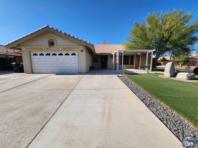 615 Lilac Ln, Imperial, CA, 92251