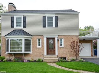 905 E Central Rd, Mount Prospect, IL 60056