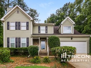1378 Glen Verde Ct, Lawrenceville, GA 30043