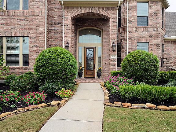 Freshly landscaped entry