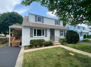 108 Mountain Rd, Rockaway, NJ 07866